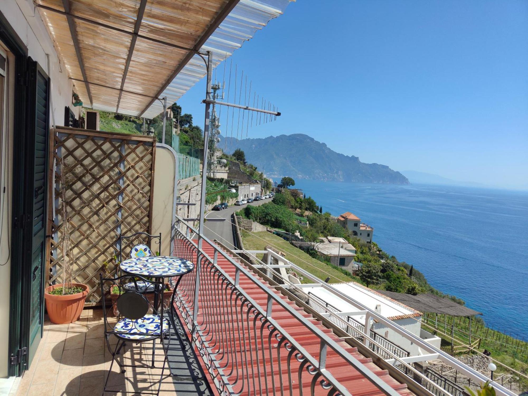 Dachi Holiday House Amalfi Ngoại thất bức ảnh